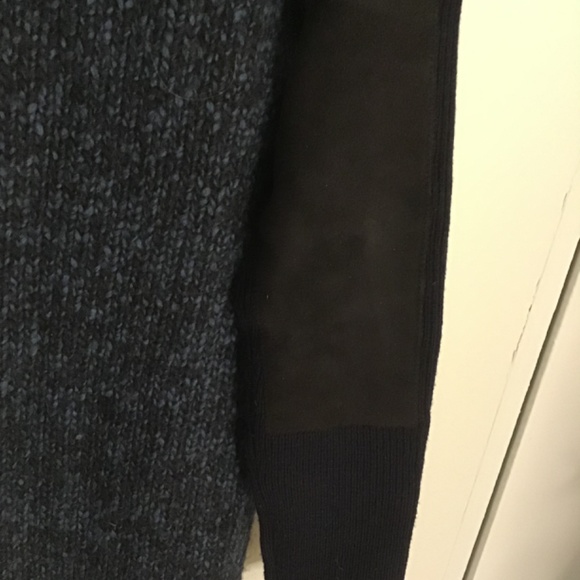 Ellie Tahari sweater - Picture 3 of 6